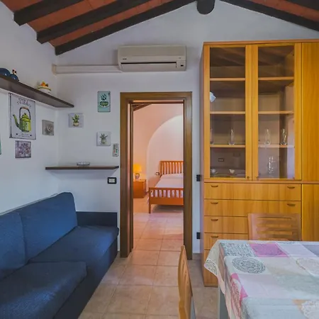 Casa Alex A Schiopparello - Goelba Daire