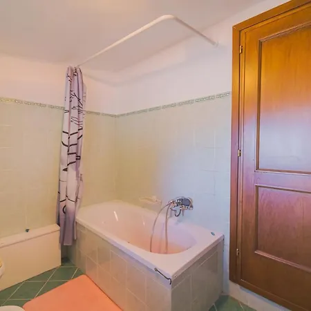 Daire Casa Alex A Schiopparello - Goelba *