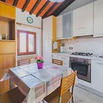 Casa Alex A Schiopparello - Goelba Apartmán